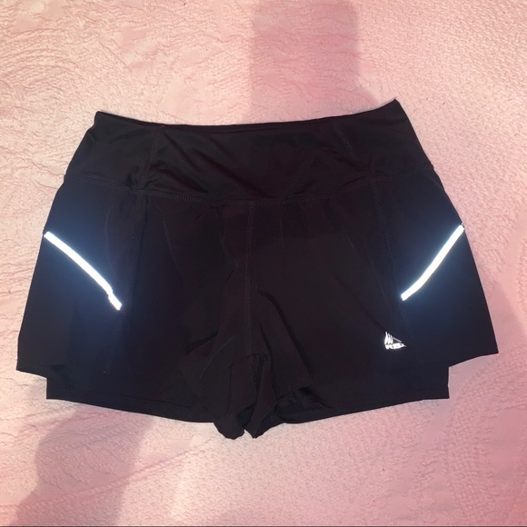 SOLD - Picture 4 of 6